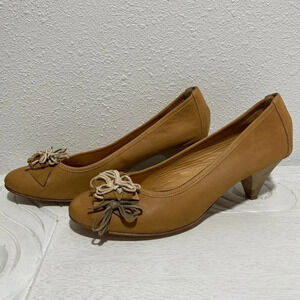 Ireri Women's Pump Heel Italy Leather Tan EU 40 US 9.5